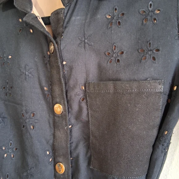 ๐ For Love And Lemons Black Eyelet Lace Cropped Jumpsuit Sz.XS - Picture 6 of 14